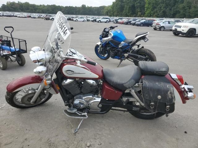 2001 Honda VT750 CD2