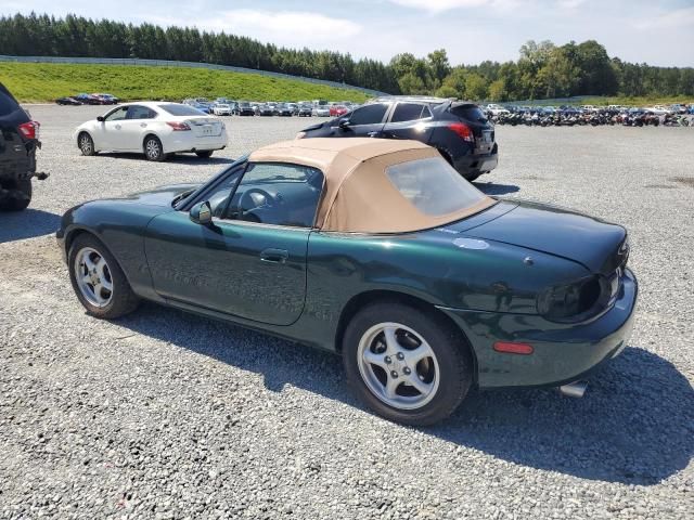 2000 Mazda MX-5 Miata Base