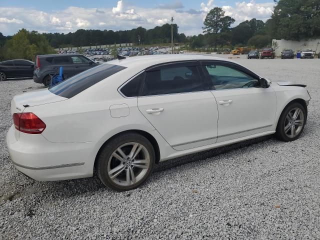 2013 Volkswagen Passat SEL