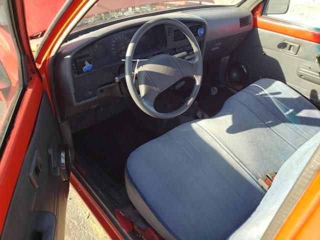 1990 Toyota Pickup 1/2 TON Short Wheelbase