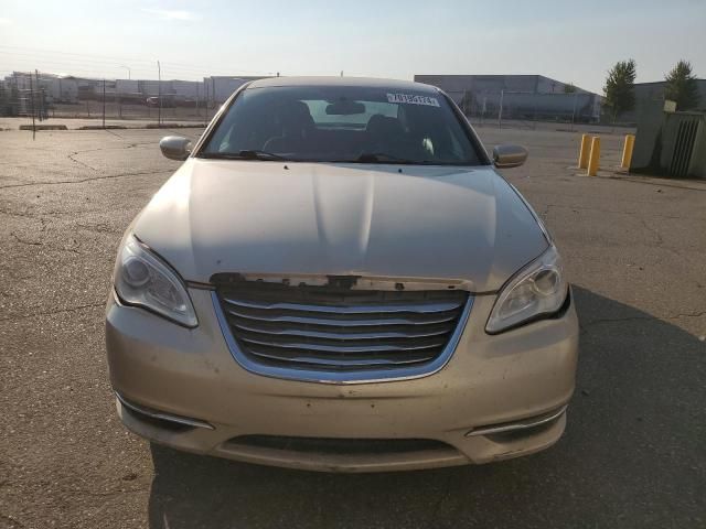 2014 Chrysler 200 Touring