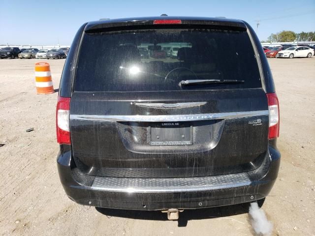 2014 Chrysler Town & Country Touring L