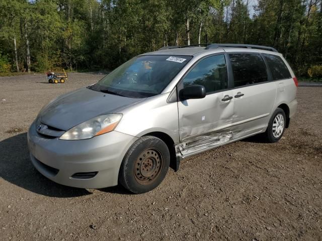 2010 Toyota Sienna CE