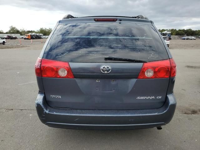 2007 Toyota Sienna CE