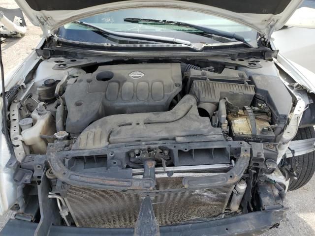 2011 Nissan Altima Base