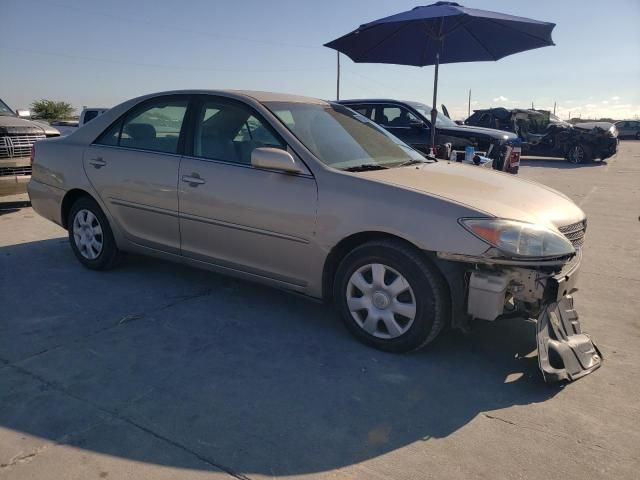 2004 Toyota Camry LE