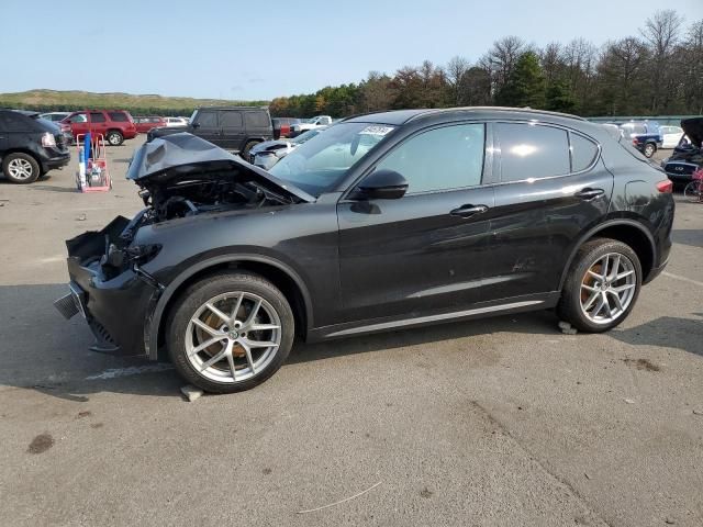 2018 Alfa Romeo Stelvio TI Sport