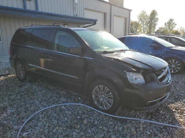 2016 Chrysler Town & Country Touring L