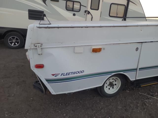 2005 Fleetwood Trailer