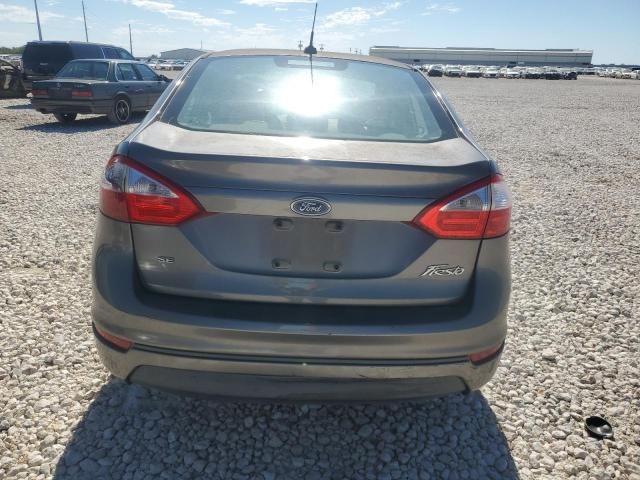 2014 Ford Fiesta SE