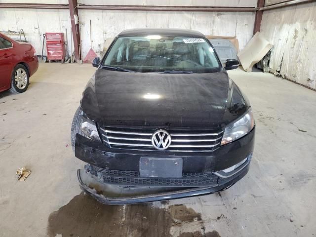 2014 Volkswagen Passat SEL