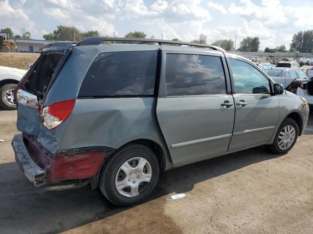 2009 Toyota Sienna CE