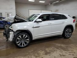 Volkswagen Atlas salvage cars for sale: 2022 Volkswagen Atlas Cross Sport SEL Premium R-Line