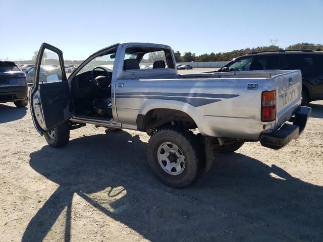 1990 Toyota Pickup 1/2 TON Short Wheelbase DLX