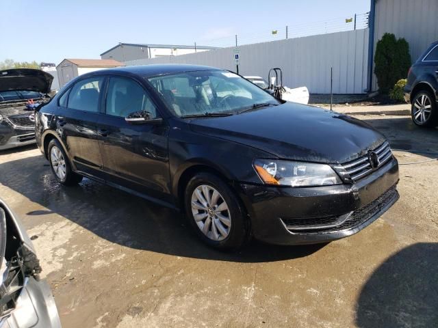 2013 Volkswagen Passat S