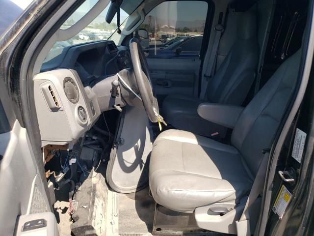 2013 Ford Econoline E150 Van