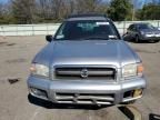 2002 Nissan Pathfinder LE