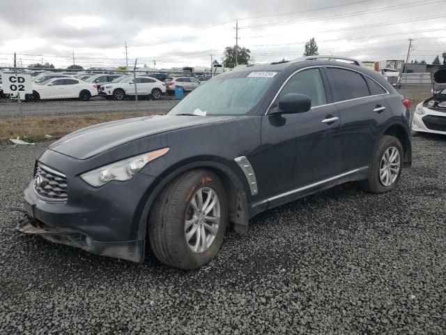 2011 Infiniti FX35