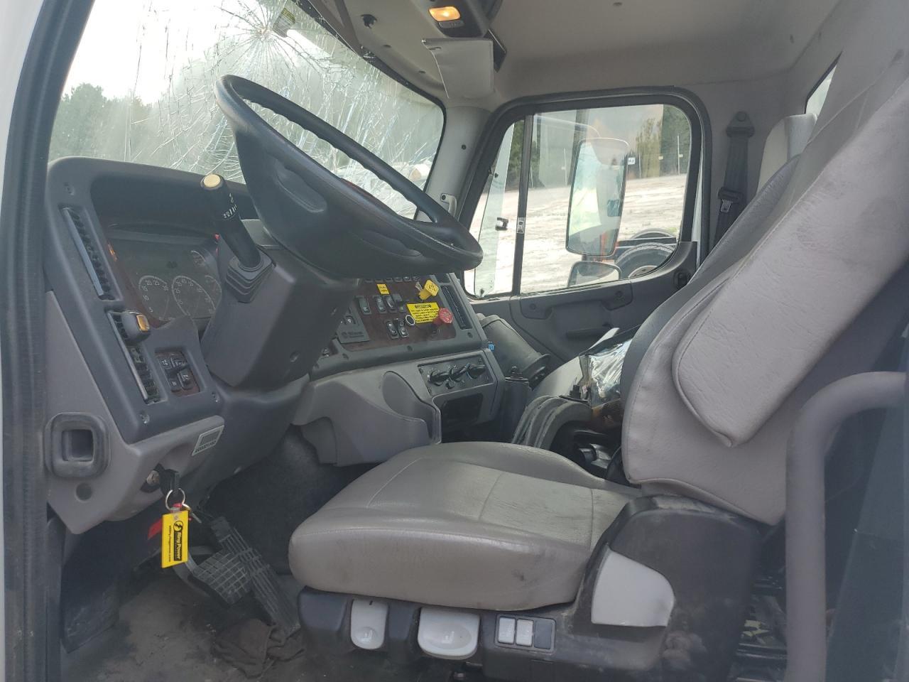 2023 Freightliner 114SD For Sale in Savannah, GA Lot 71298***