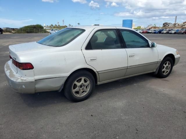 1999 Toyota Camry LE