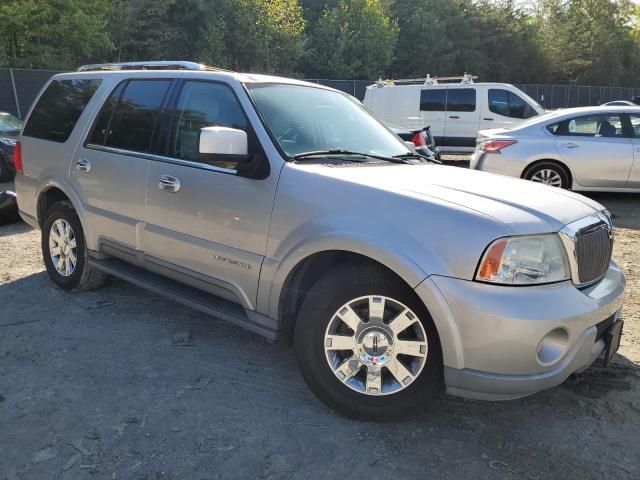 2004 Lincoln Navigator