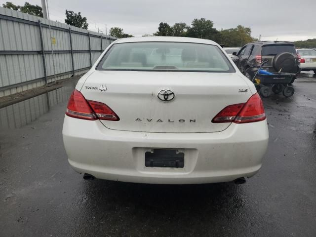 2006 Toyota Avalon XL