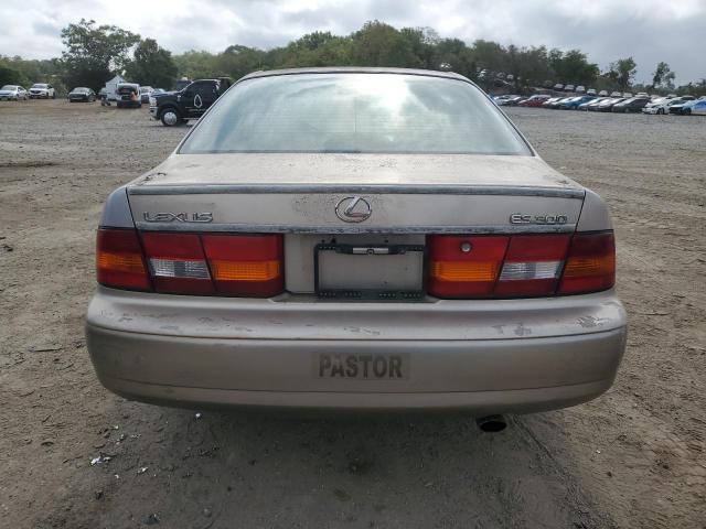 1999 Lexus ES 300