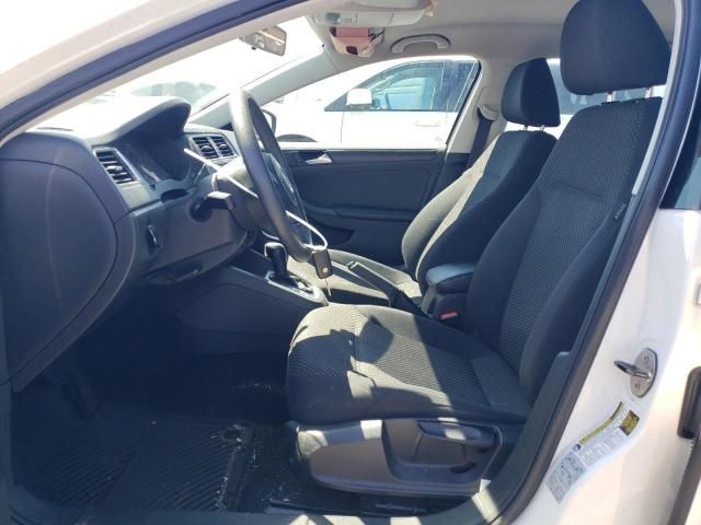 2013 Volkswagen Jetta Base