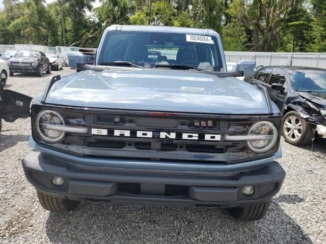 2023 Ford Bronco Base