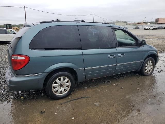 2005 Chrysler Town & Country Touring