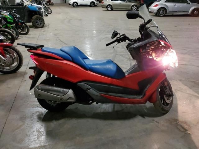 2014 Honda NSS300 A