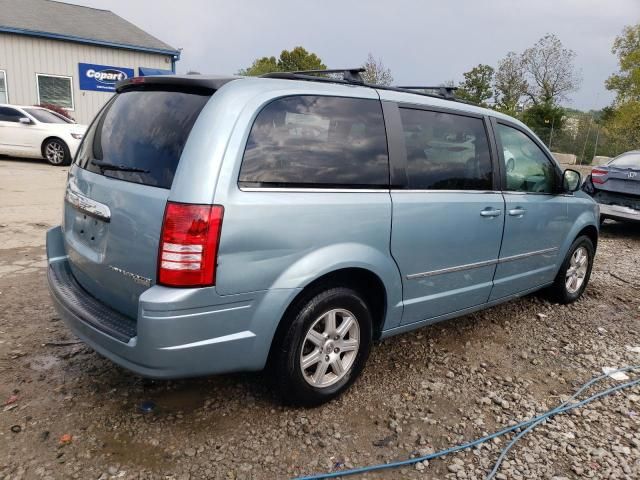 2010 Chrysler Town & Country Touring