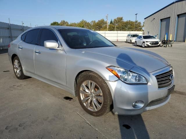 2012 Infiniti M37