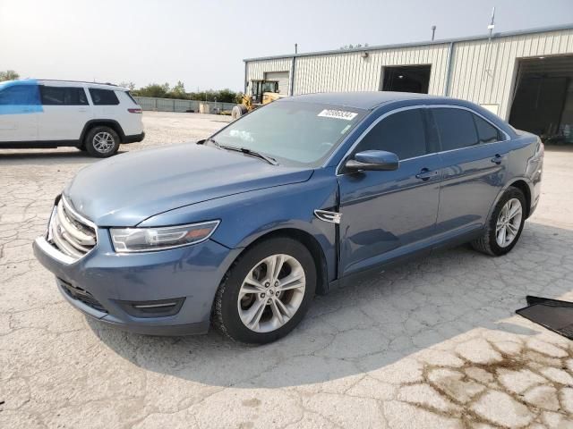 2018 Ford Taurus SEL