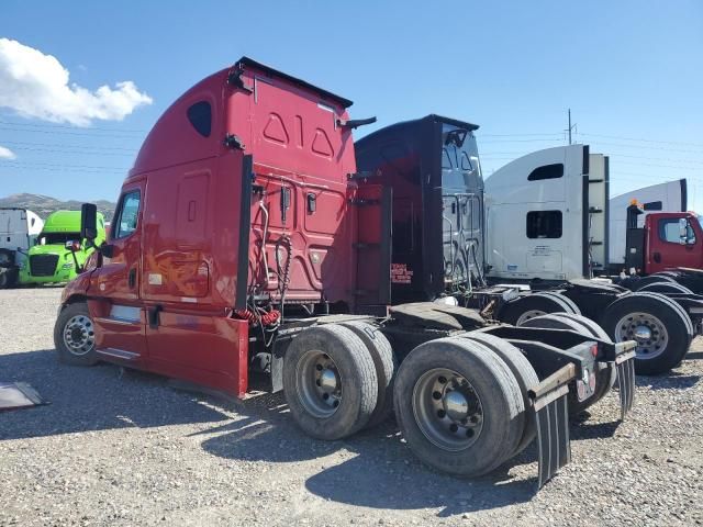 2017 Freightliner Cascadia 125