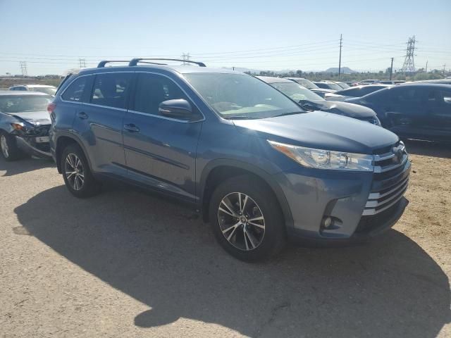 2017 Toyota Highlander LE