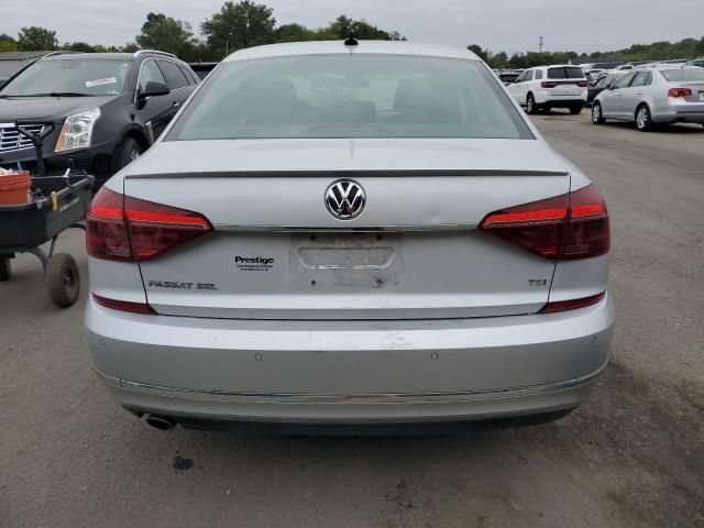 2018 Volkswagen Passat SEL Premium