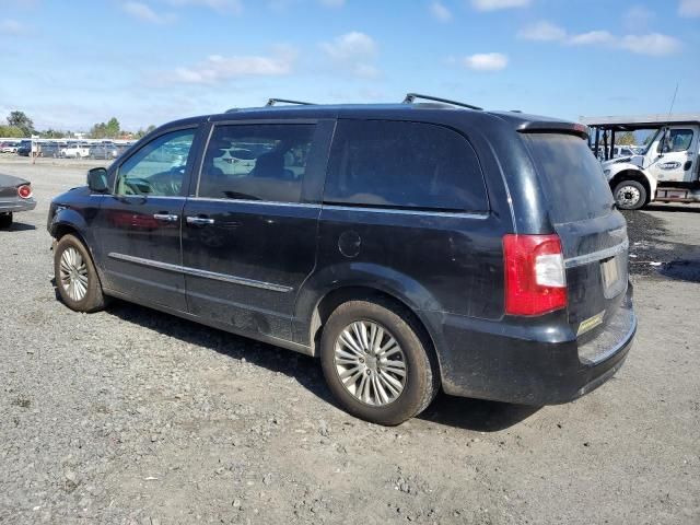 2012 Chrysler Town & Country Limited