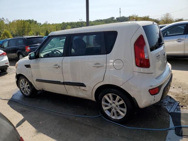 2013 KIA Soul +