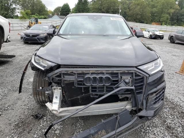 2021 Audi Q7 Premium Plus