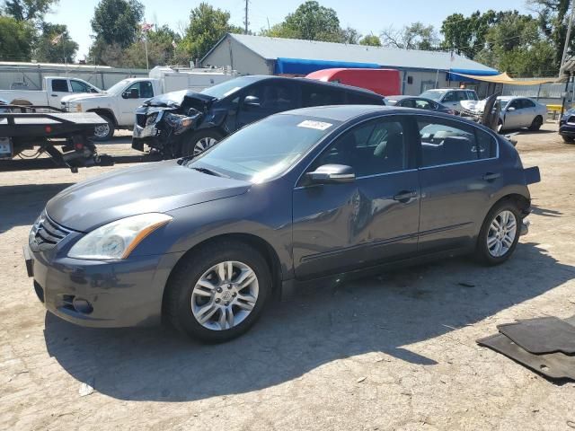 2010 Nissan Altima Base