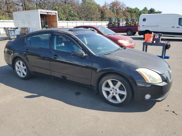 2004 Nissan Maxima SE