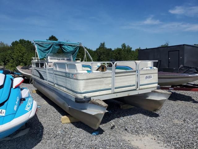 1997 Lowe Boat