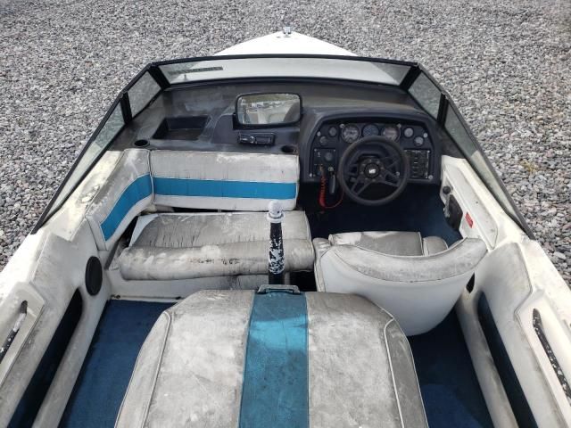 1989 Mastercraft Craft Boat