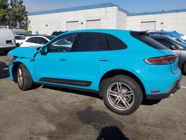 2023 Porsche Macan Base