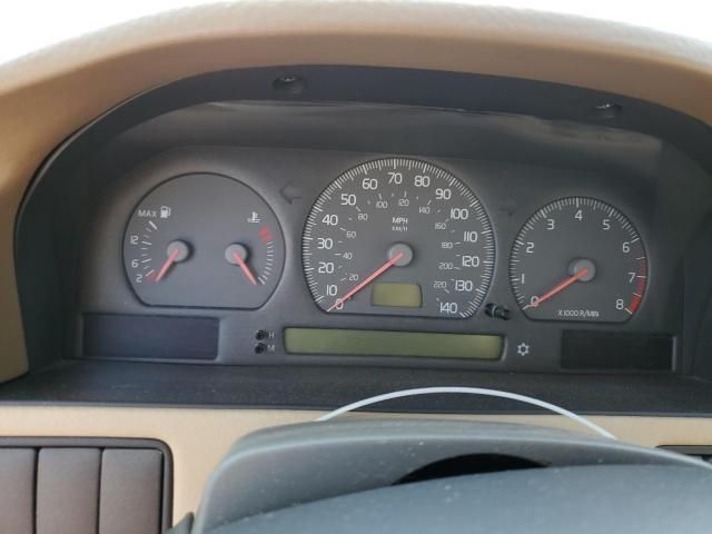 2000 Volvo S70 Base