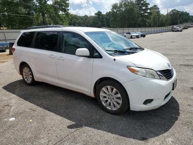 2012 Toyota Sienna LE