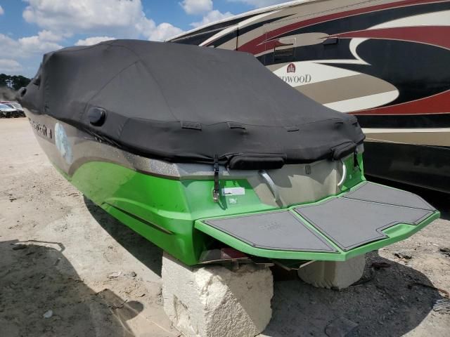 2019 Mastercraft Craft Boat