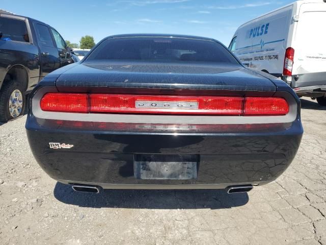 2014 Dodge Challenger SXT