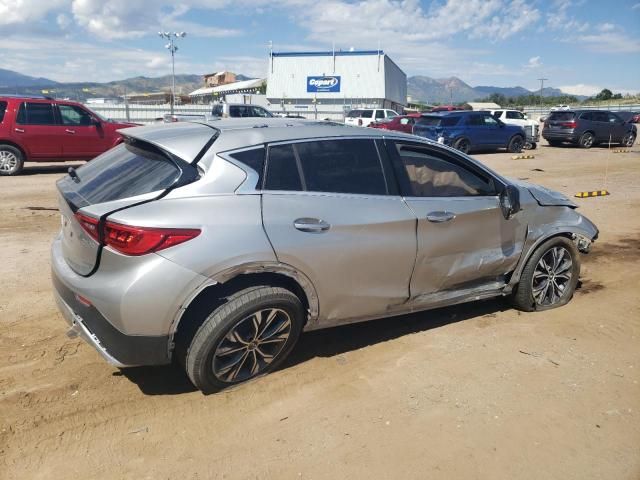 2017 Infiniti QX30 Base